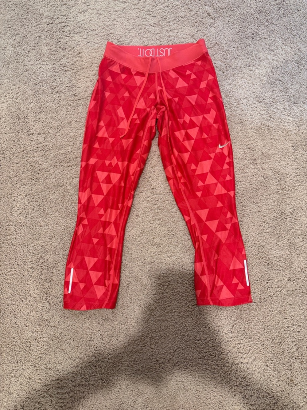 Nike Red Geometric Capri Leggings